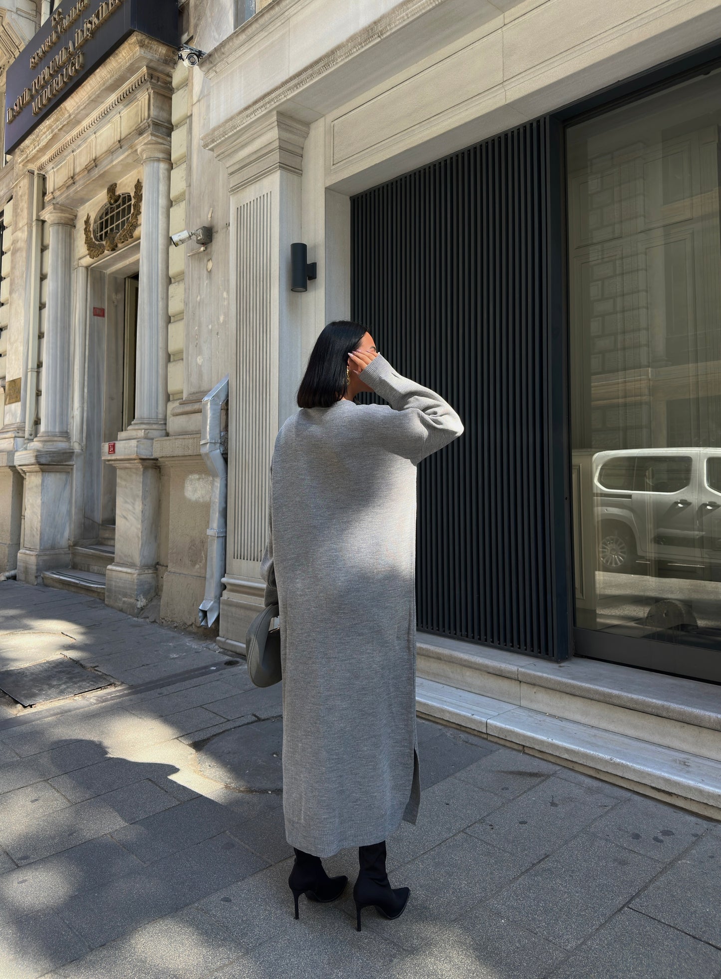 Minimalist Grey Knit Maxi Dress